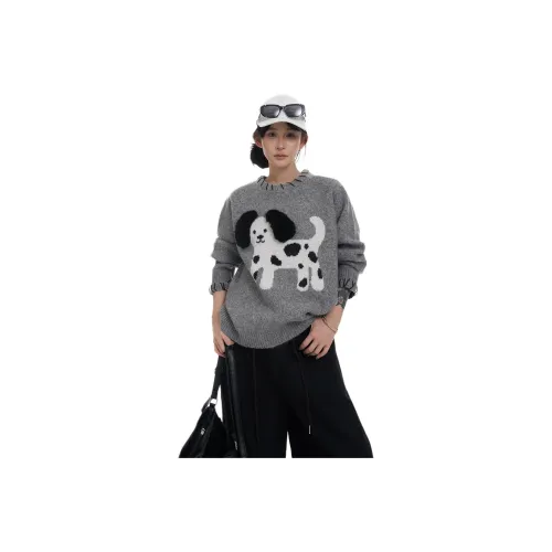 MORTEN SOLUM Серый Свитер Женские Трикотаж