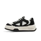 Чёрно-белый