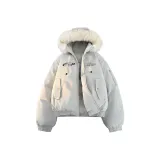 Светло-бежевый