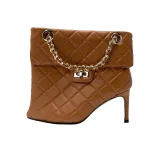 Коричневый