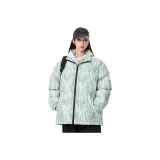 Светло-зеленый