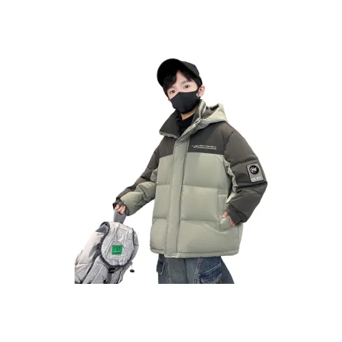 CAMKIDS Зеленый Школьный возраст Пуховики