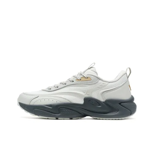 XTEP Износостойкий и Легкий Низкий Топ Повседневная Обувь Мужская Паровой Серый Парусный Белый