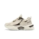 Бежево-коричневый