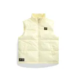 Светло-желтый