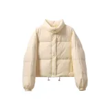 Светло-желтый