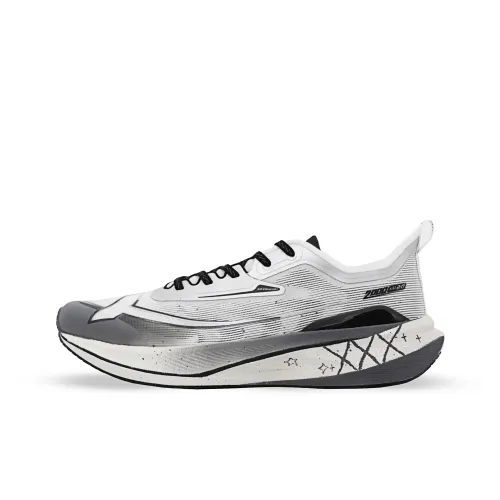 XTEP Two Thousand Kilometers 2,0 Амортизация Устойчивость к истиранию Легкий Противоскользящий Низкий Топ