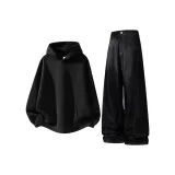 Чёрный свитшот + чёрные штаны