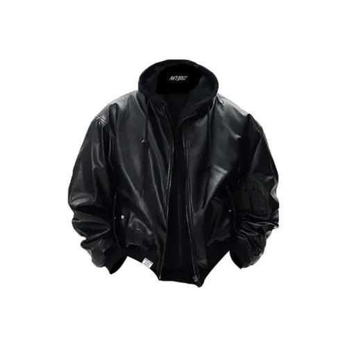 W7H1 Черный Унисекс Пуховики