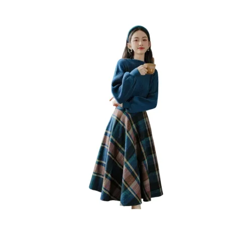 Amyway Женские Комплекты с Юбкой