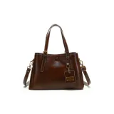 Темно-коричневый