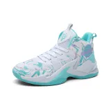 Лунно-белый