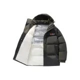 Темно-зеленый