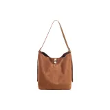 Коричневый