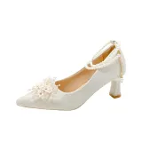 Цветочный бежевый