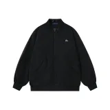 Black (В комплекте с съемным металлическим логотипом)