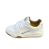 Белый верблюжий цвет