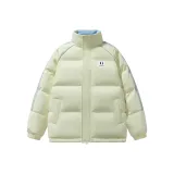 Светло-жёлтый