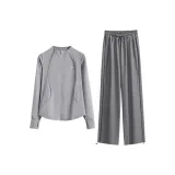 Серый комплект из двух предметов: пальто и штаны