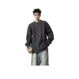 Темно-серый