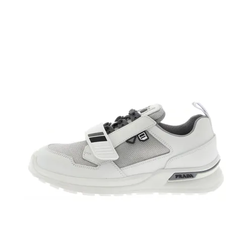 PRADA Низкий топ Спортивная повседневная обувь Мужская Белый Серебряный