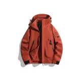 Оранжево-красный