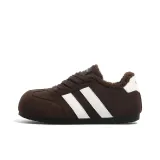 Коричневый