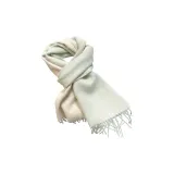 Светло-зеленый