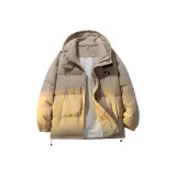 Зеленый цвет увядшей травы