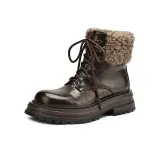 Темно-коричневый