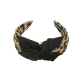 Black Satin Leopard Print  
Черный сатин с леопардовым принтом