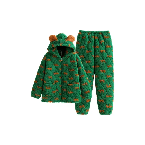 YUENEI 24382 Лесной зеленый Женские Пижамные комплекты