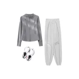 Серый пальто, двухкомпонентный комплект (белые штаны)