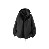 Призрачно черный