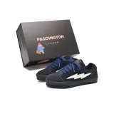 Чёрный Белый (Синие шнурки)