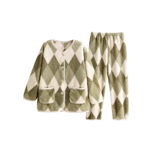 YUENEI 24341 Абрикос Зеленый Женский Пижамный Комплект