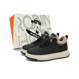 Черный с флисовой подкладкой