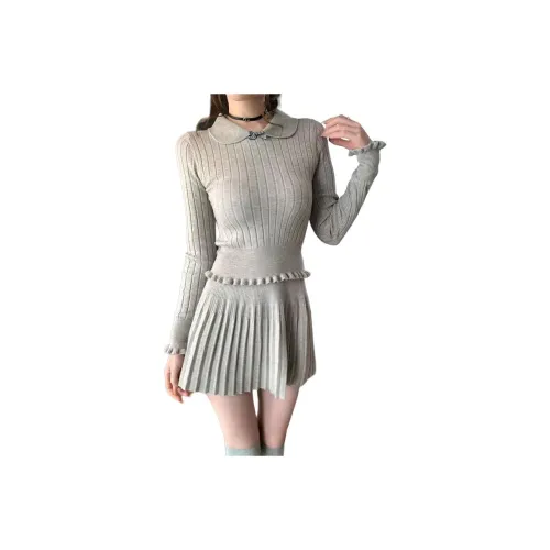 MORTEN SOLUM Серый Женские Комплекты с Юбкой