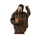 Коричневый