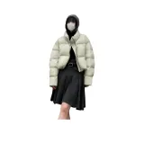 Светло-зеленый