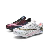 Несовпадающий черный белый