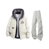 Абрикос + Светло-серые штаны