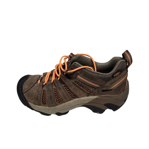KEEN Voyageur Hiking Shoes Женские Коричневый
