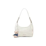 Молочно-белый