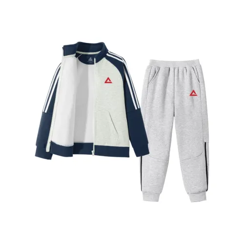 PEAK Темно-синий PK Красный логотип Белое основание K+PK Красный Квадрат Топ Правая сторона K Серый PK Красный логотип Белое основание K KIDS Повседневная спортивная одежда