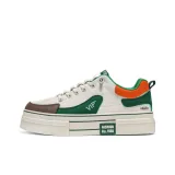 Бежевый, оранжевый, зеленый.