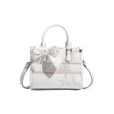 Белый возлюбленный