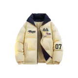 Светло-жёлтый