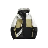 Светло-абрикосовый