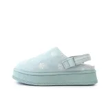 Светло-голубой